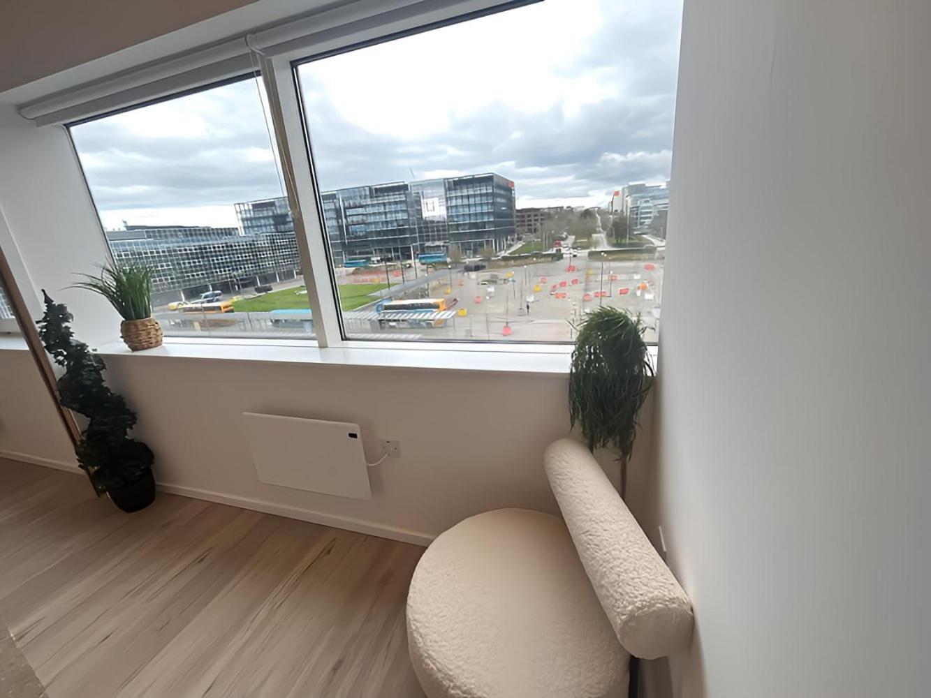 1Br Luxury Flat At Train Station - Long Stays Welcome - Just Ask Milton Keynes Exterior foto